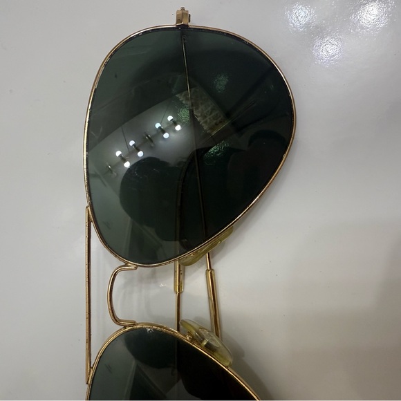 Ray-Ban • Classic Aviator with Polarized lenses - Picture 2 of 8